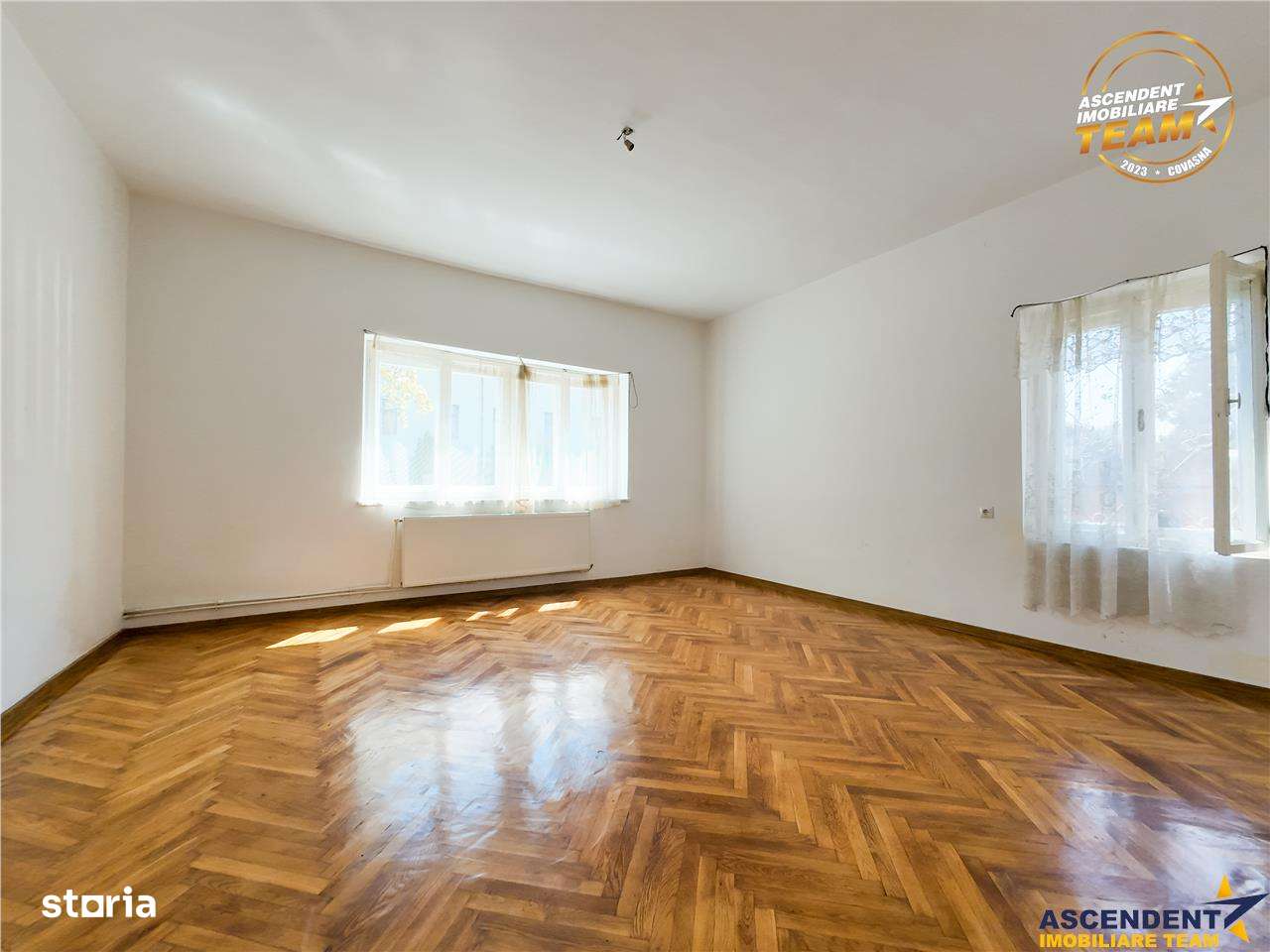 TUR 3D! Nivel in casa, Semicentral, Sfantu Gheorghe - Imagine principală: 2/20