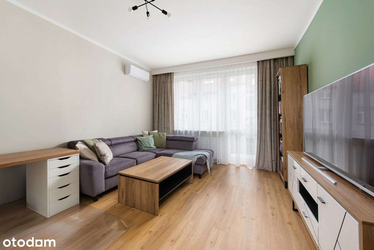 Po remoncie, 2 pokoje z oddzielną kuchnią – ul. Le-4