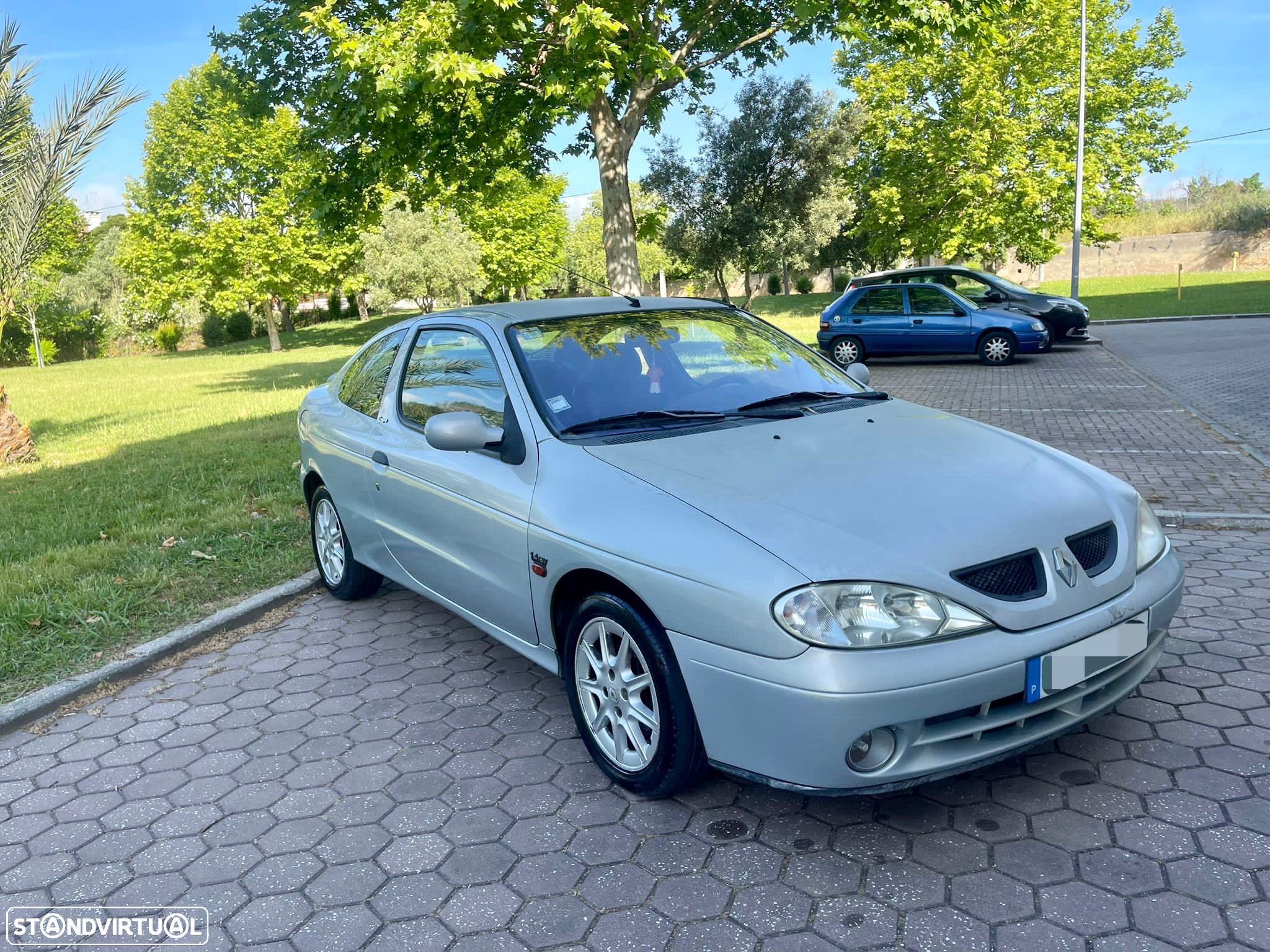 Renault Mégane Coupe 1.4 16V Dynamique - 3