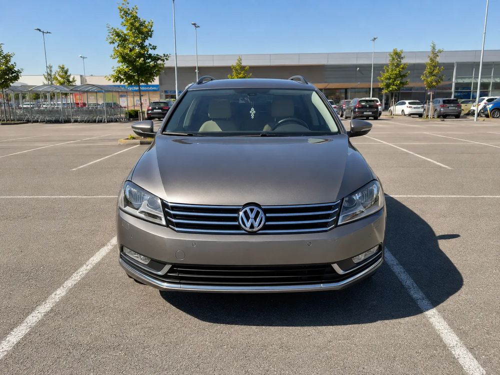Volkswagen Passat B7 [2010 - 2014] 2.0 TDI 4Motion BlueMotion Technology Comfortline 2011