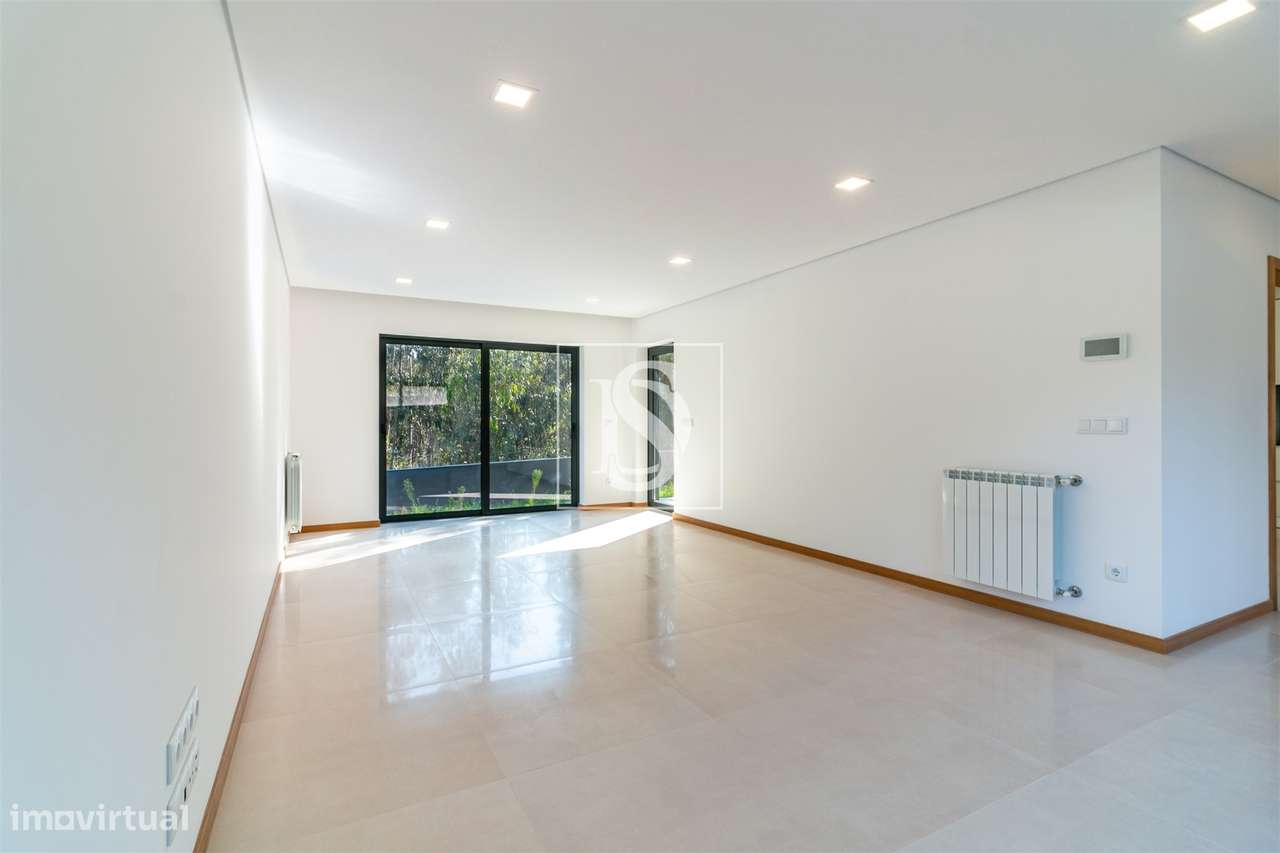 Moradia Isolada T2+1 Venda em Aldreu,Barcelos-2