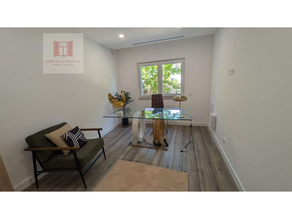 Herdade Aroeira, V4 c/ piscina e jardins-24