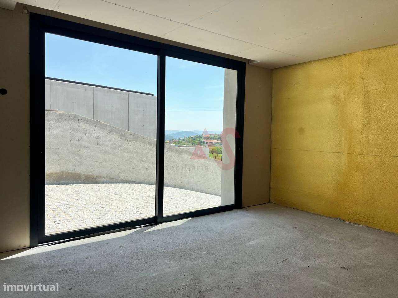 Moradia Térrea T3 com Piscina | Nova | Leitões, Guimarães-21