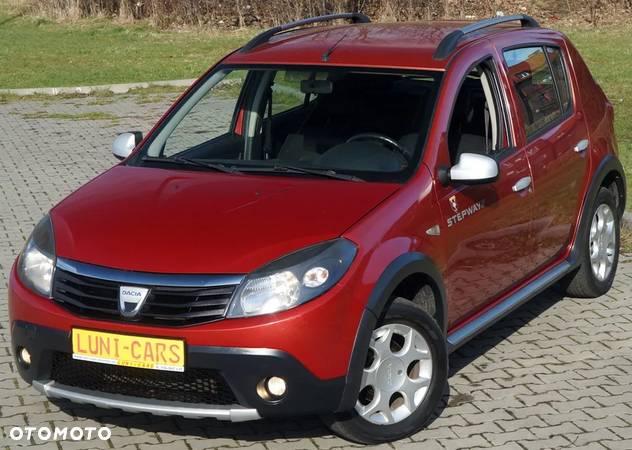 Dacia Sandero Stepway 1.6 - 7