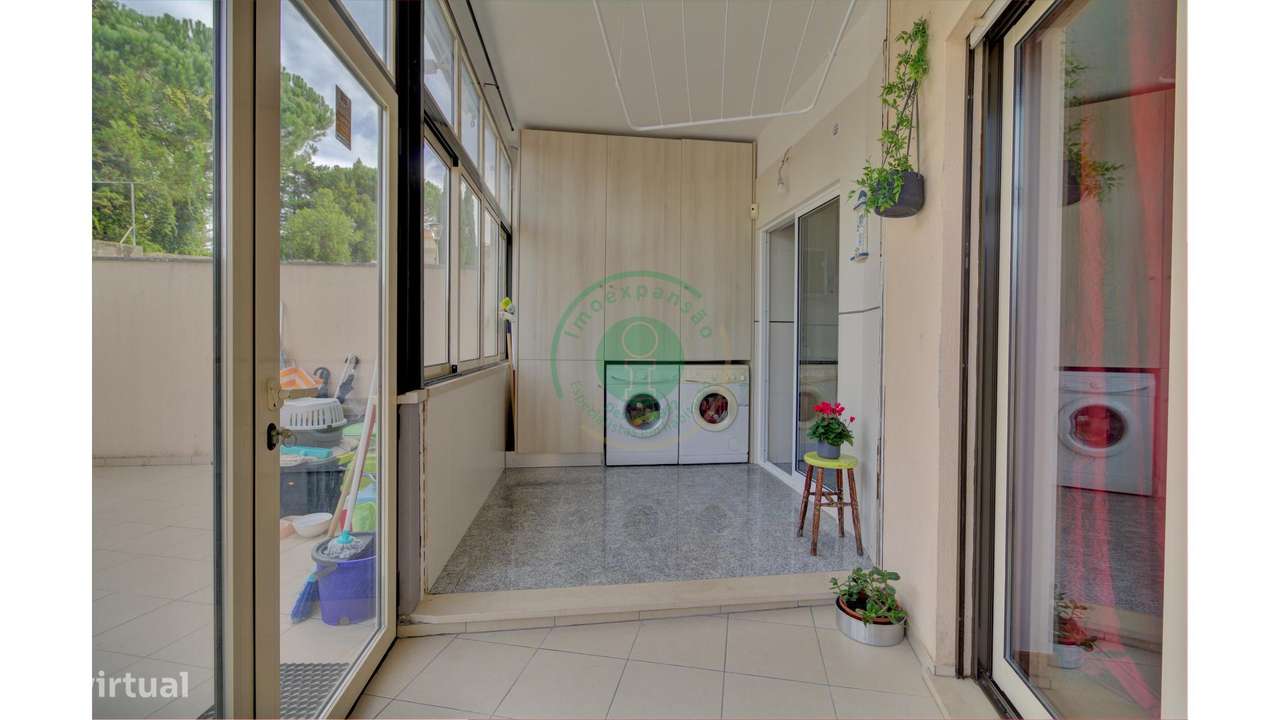 T3 com Garagem e Terraço-28