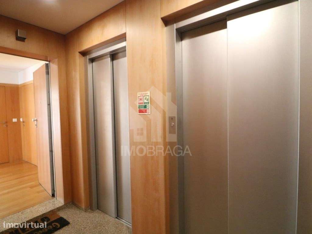 Venda Apartamento T3 em São Lázaro, Braga - Conforto, Espaço e Loca... - Grande imagem: 3/43