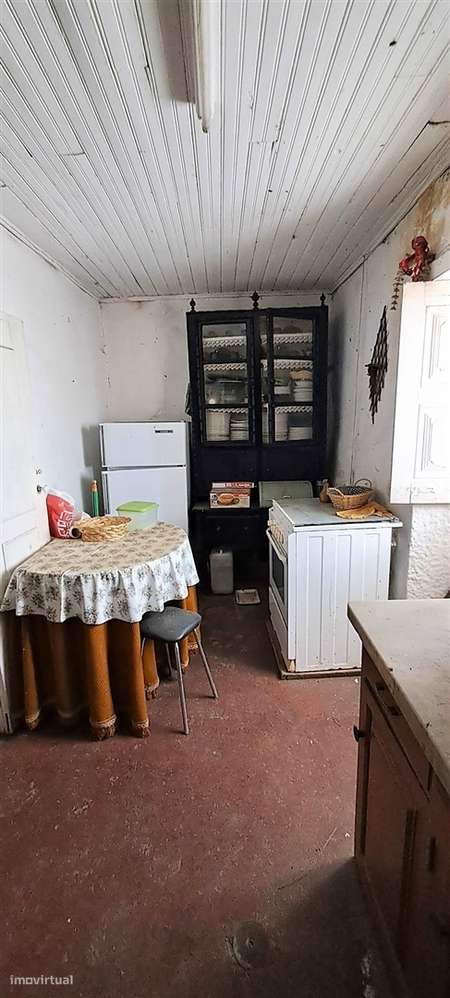 Moradia isolada T6 em Genísio, Miranda do Douro-20