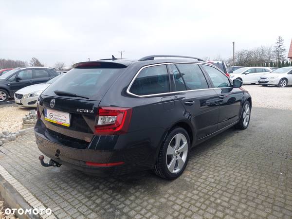 Skoda Octavia 1.8 TSI Style DSG - 8