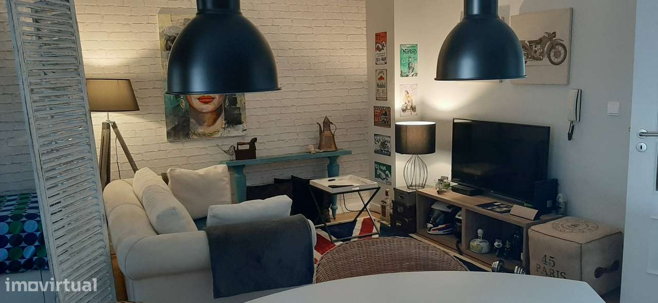 Arrenda T0 Mob. e Equip. – Areosa, Porto | Próximo Hospital São João - Grande imagem: 5/16