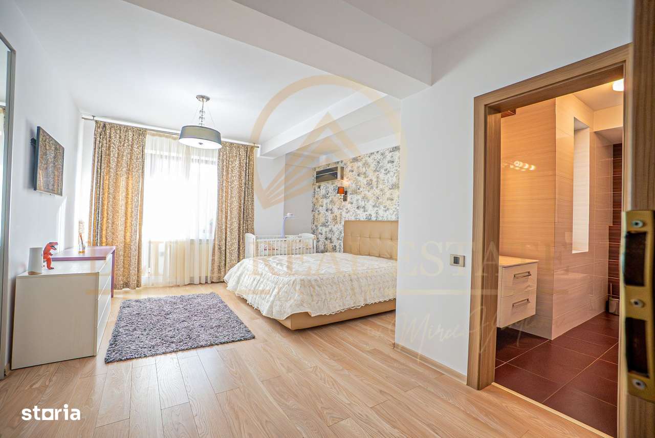 Stațiunea Mamaia Nord / Langa mare - Vânzare casa deosebita P+1E-17