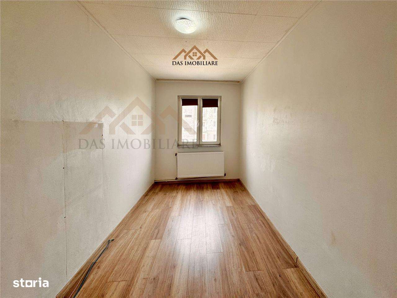 Garsoniera  etaj 3, str. Dragos Voda - Imagine principală: 2/8