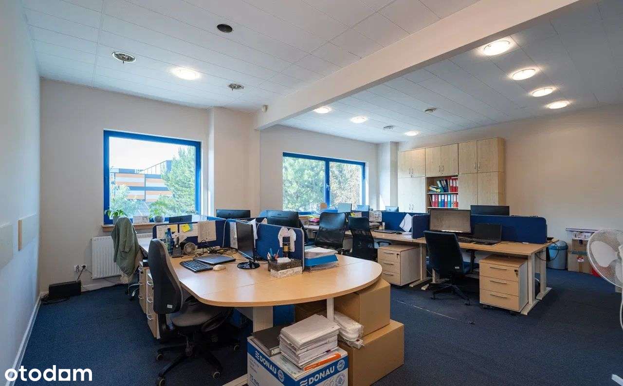 Atrakcyjna powierzchnia dla twojej działalności-4