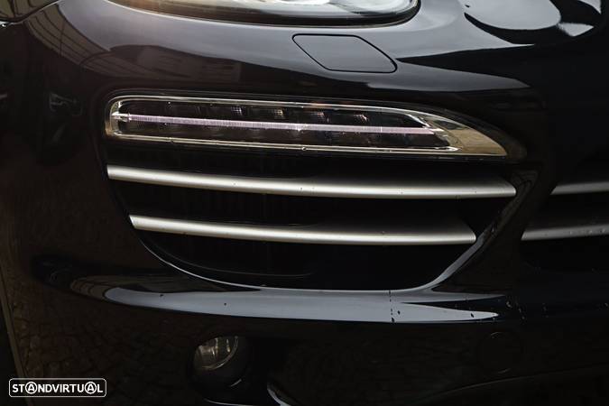 Porsche Cayenne II Platinum Edition - 4