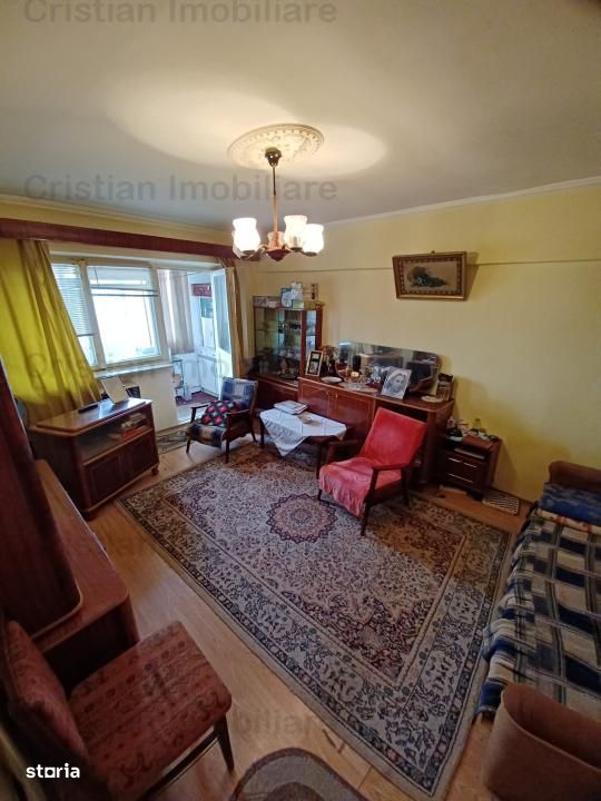 DECOMANDAT! Apartament 2 camere, zona Obor, Etaj 4