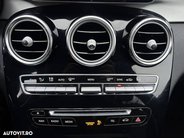 Mercedes-Benz C 220 (BlueTEC) d T 7G-TRONIC AMG Line - 20