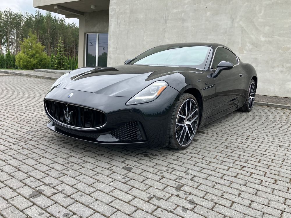 Maserati GranTurismo Modena 2023