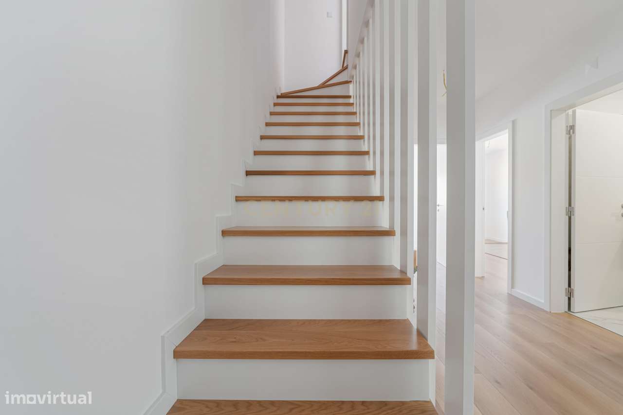 Moradias Condomínio fechado Belas Garden  T2+1 e T3+1-31