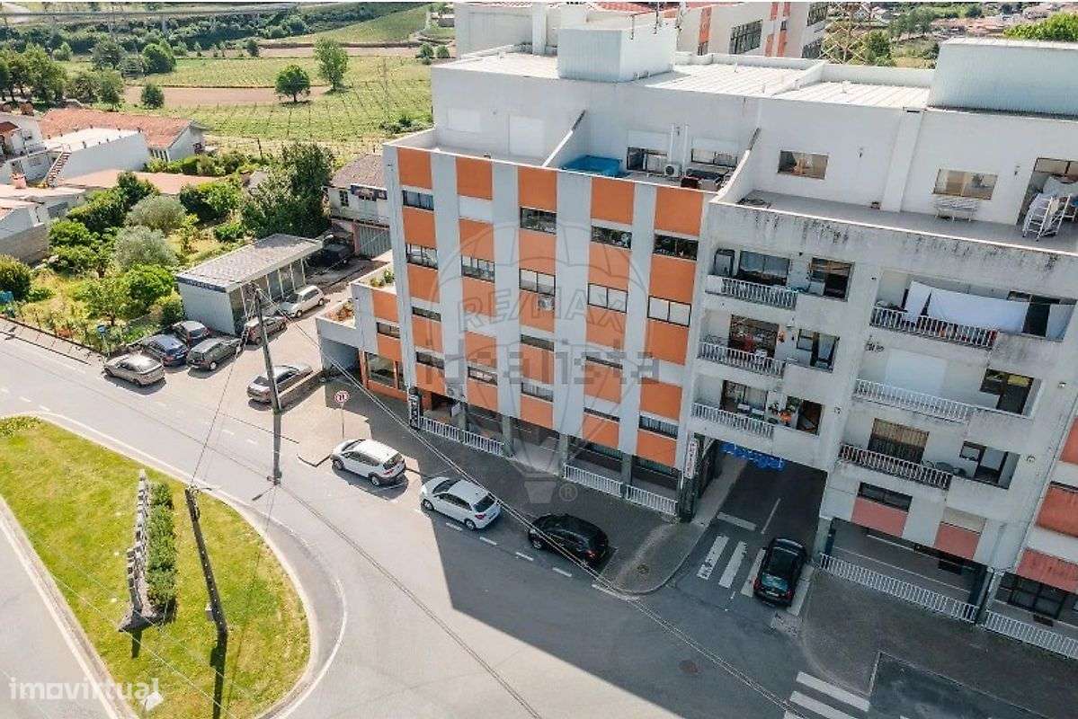 Loja  para arrendamento - Grande imagem: 5/7