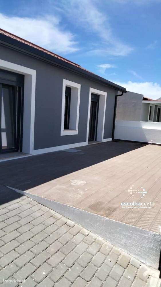 Moradia T1 terrea totalmente renovada-5