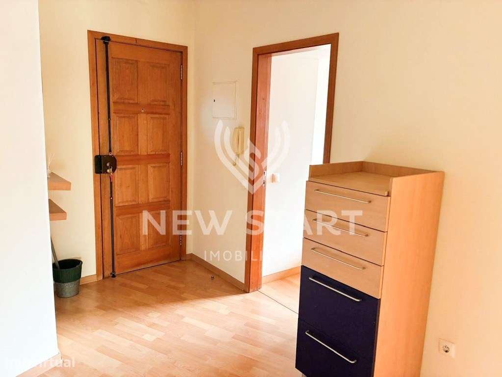 Apartamento T2 renovado no Centro de Faro - Grande imagem: 3/18
