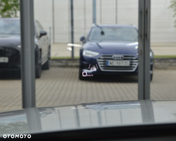 Audi A8 - 20