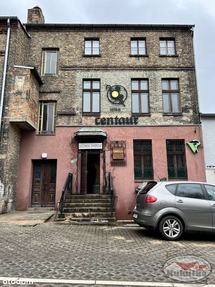 Nieruchomość inwestycyjna w ścisłym centrum-3 lokale z KW-5