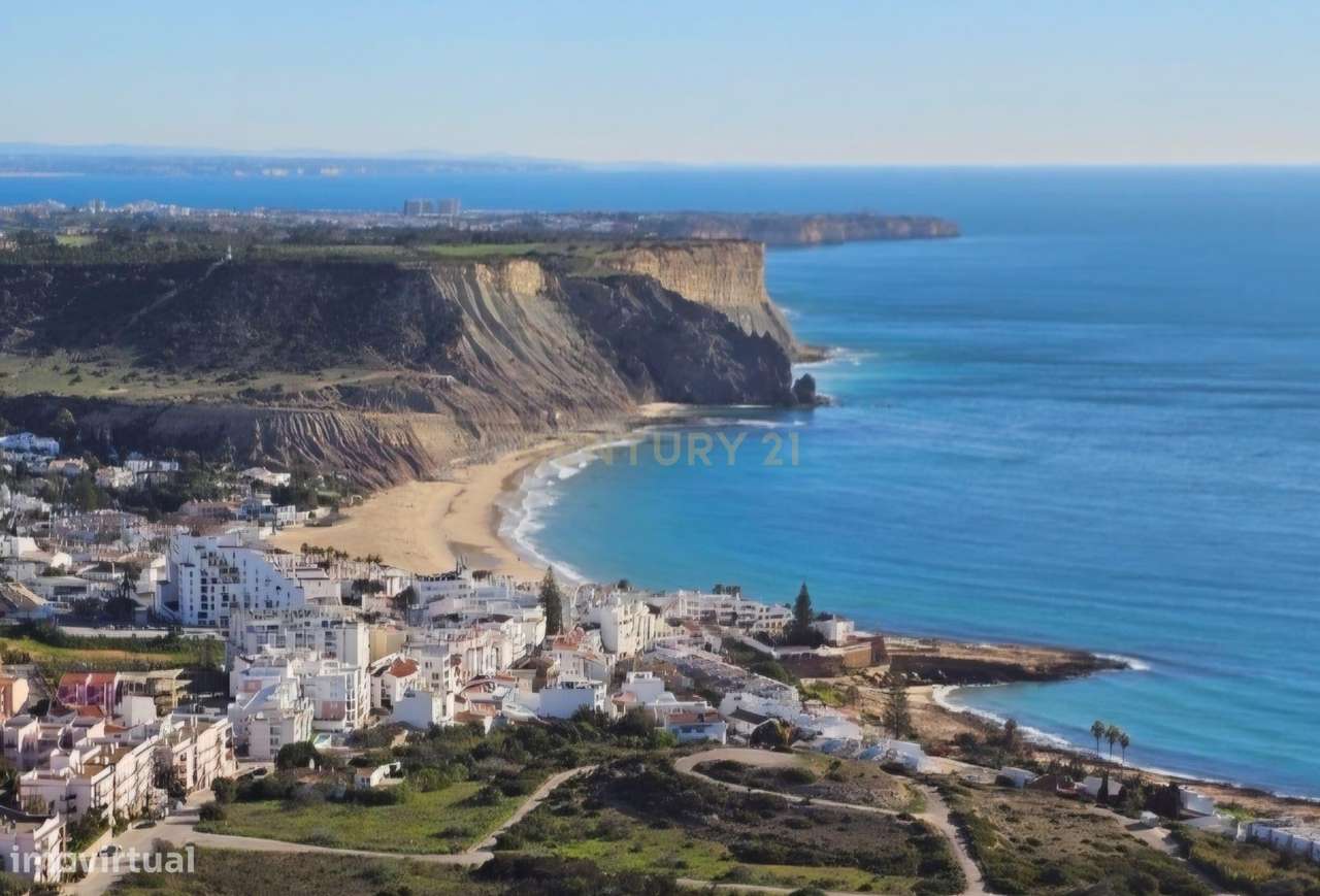 Quinta em Lagos, Praia da Luz,  46.000 m2, 2 casas e 2 Armazéns-32