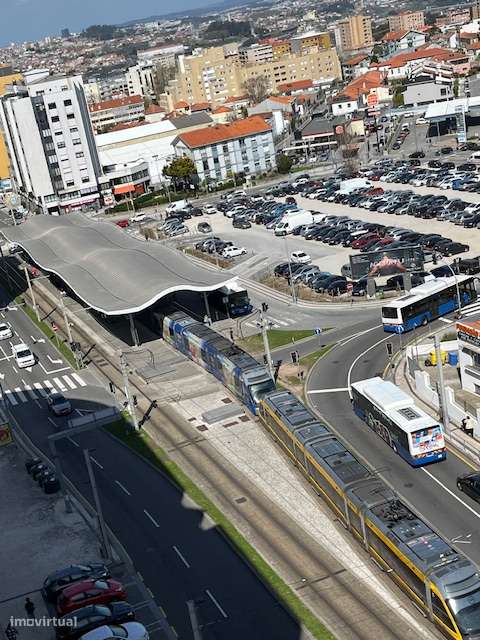 T2 Fabuloso Gaia Av.  República Metro S.  Ovídio Lugar  Garagem  Duplo-28
