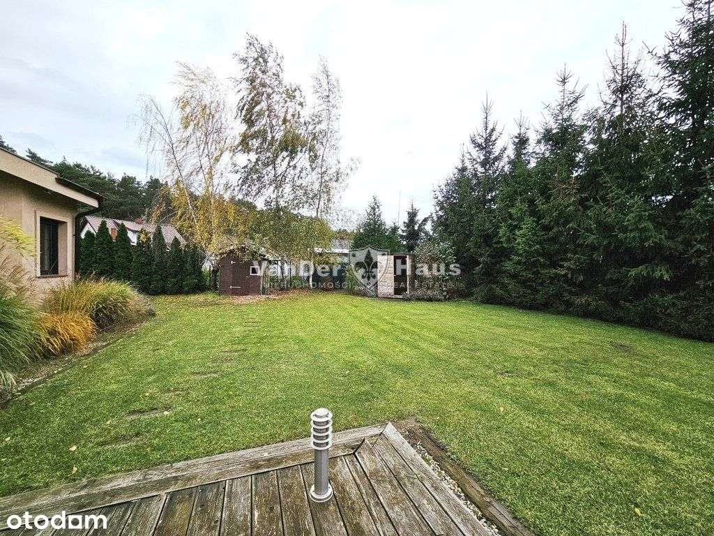 Dom w stylu hiszpańskim, duża działka, sauna-14