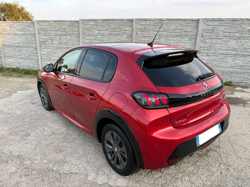 Peugeot 208 II (2019-) Elektromotor 136 E-Style 2020