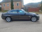 BMW Seria 5 520d xDrive AT - 14