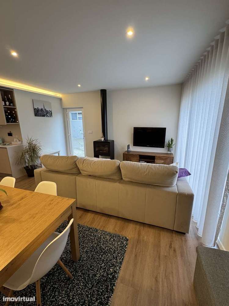 Moradia térrea T2+1 - VENDIDA - Grande imagem: 4/19