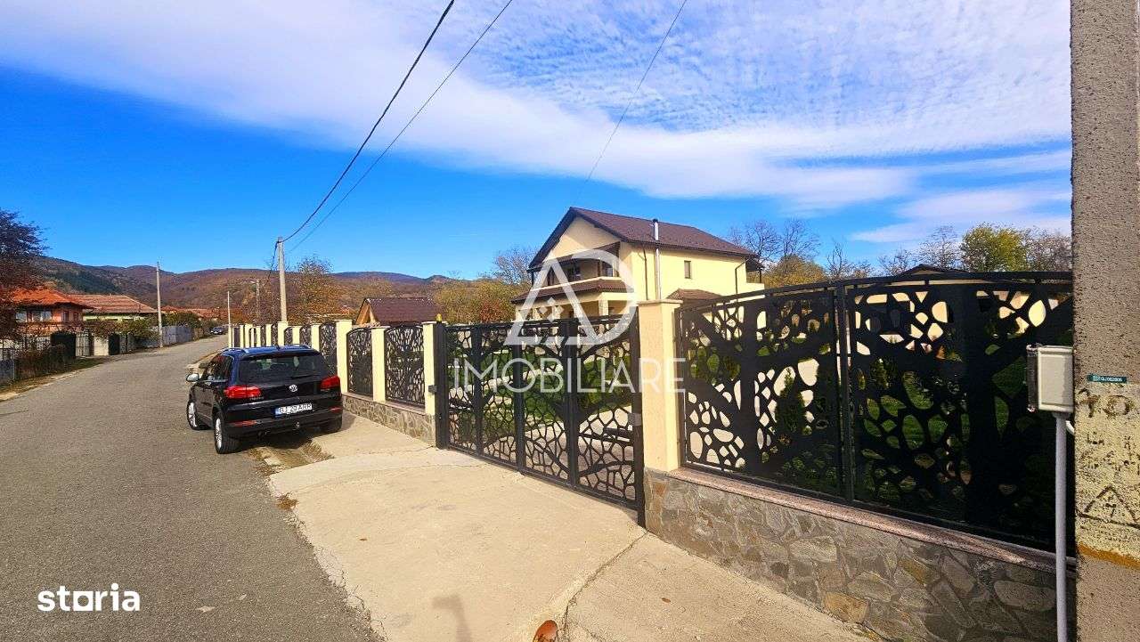 Casa de vanzare -Crasna ,Gorj - Imagine principală: 2/15