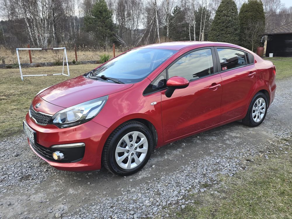Kia Rio III 1.2 L 2015