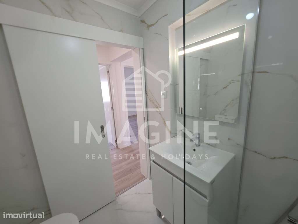 Apartamento T2 Remodelado e equipado em Setúbal-14