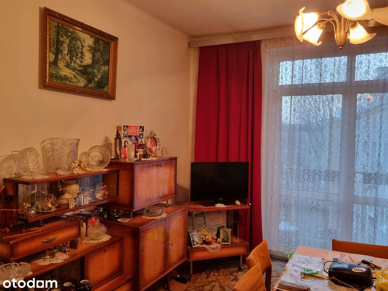 Dwupokojowe w super lokalizacji w kamienicy (do remontu)-4