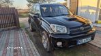 Toyota RAV4 2.0 D-4D 4x4 - 2