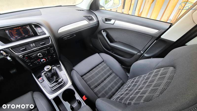 Audi A4 2.0 TDI DPF clean diesel Attraction - 15