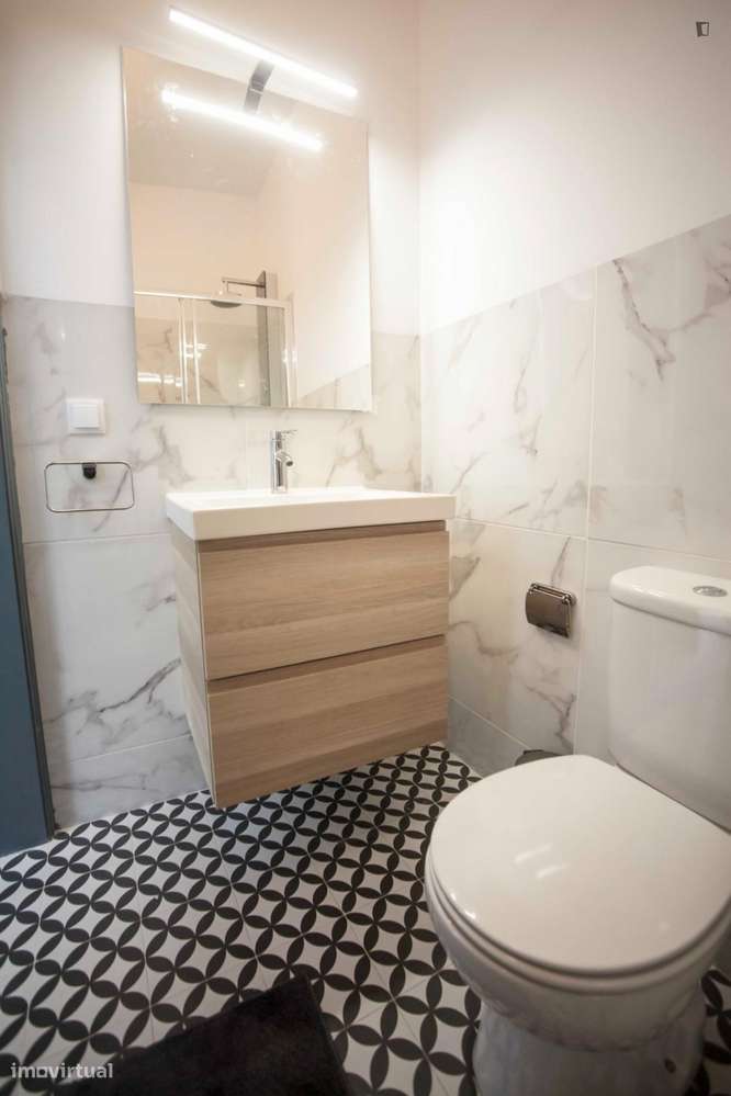 Quarto - localizado em Alameda Lisbon - Grande imagem: 4/6