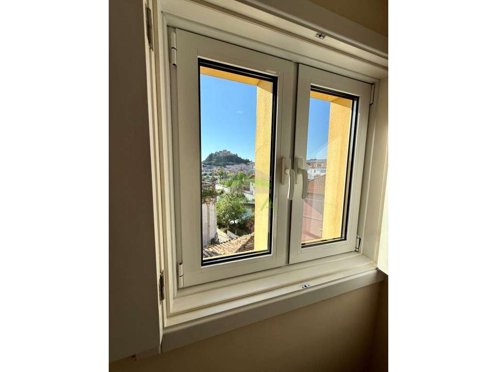 Apartamento T6 no centro de Leiria-14