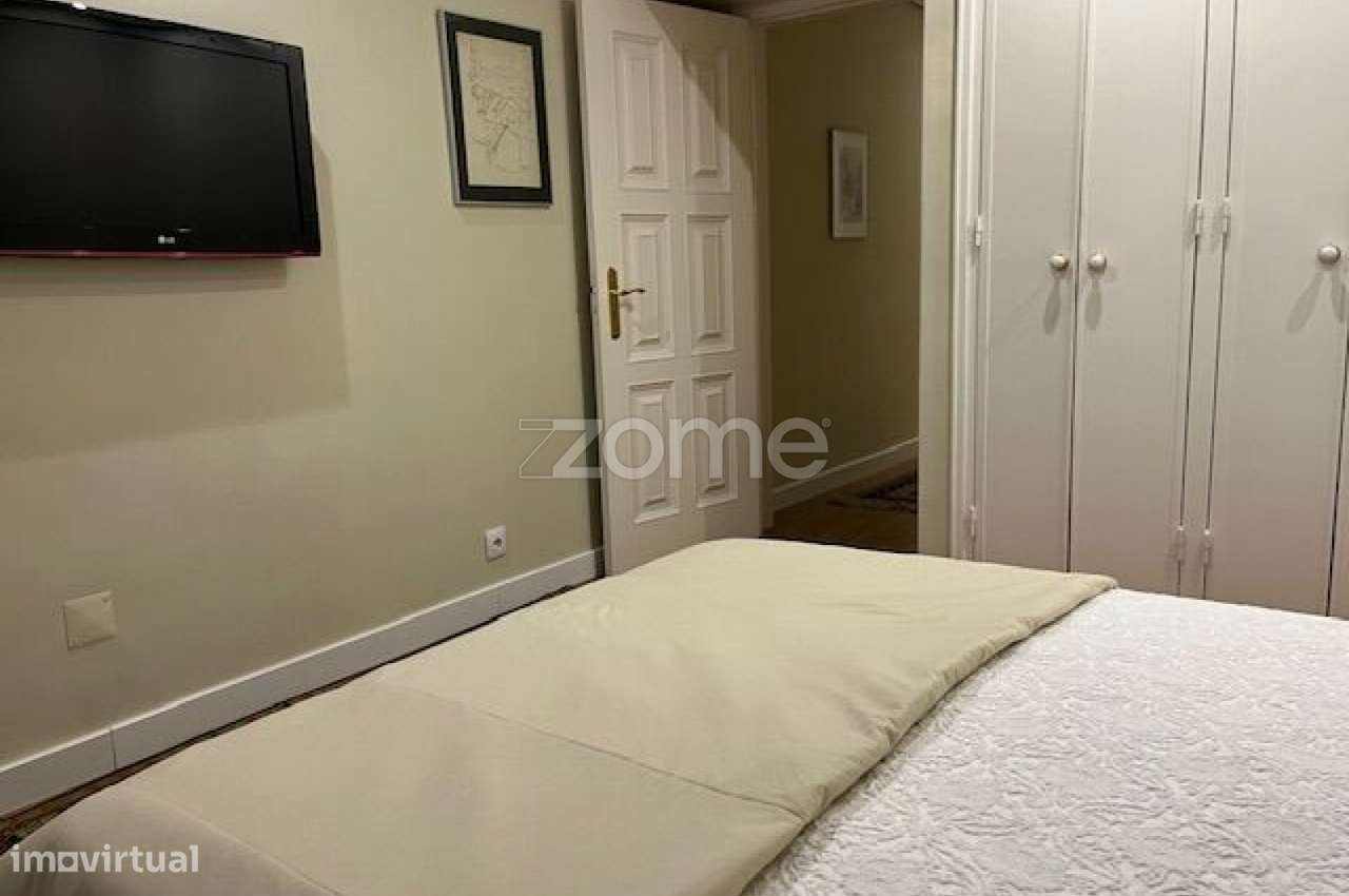 Apartamento T3 junto ao Casino do Estoril-12