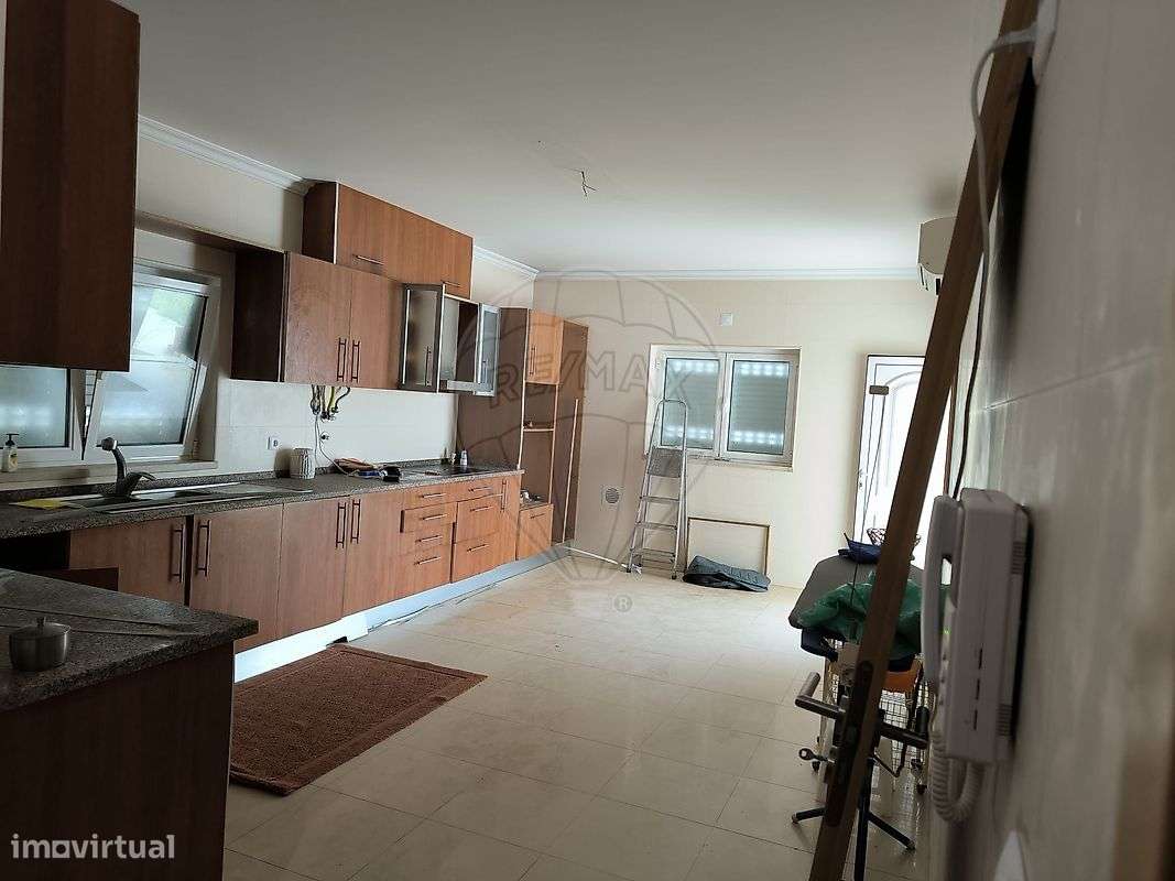 Moradia T4 para venda - Grande imagem: 4/33