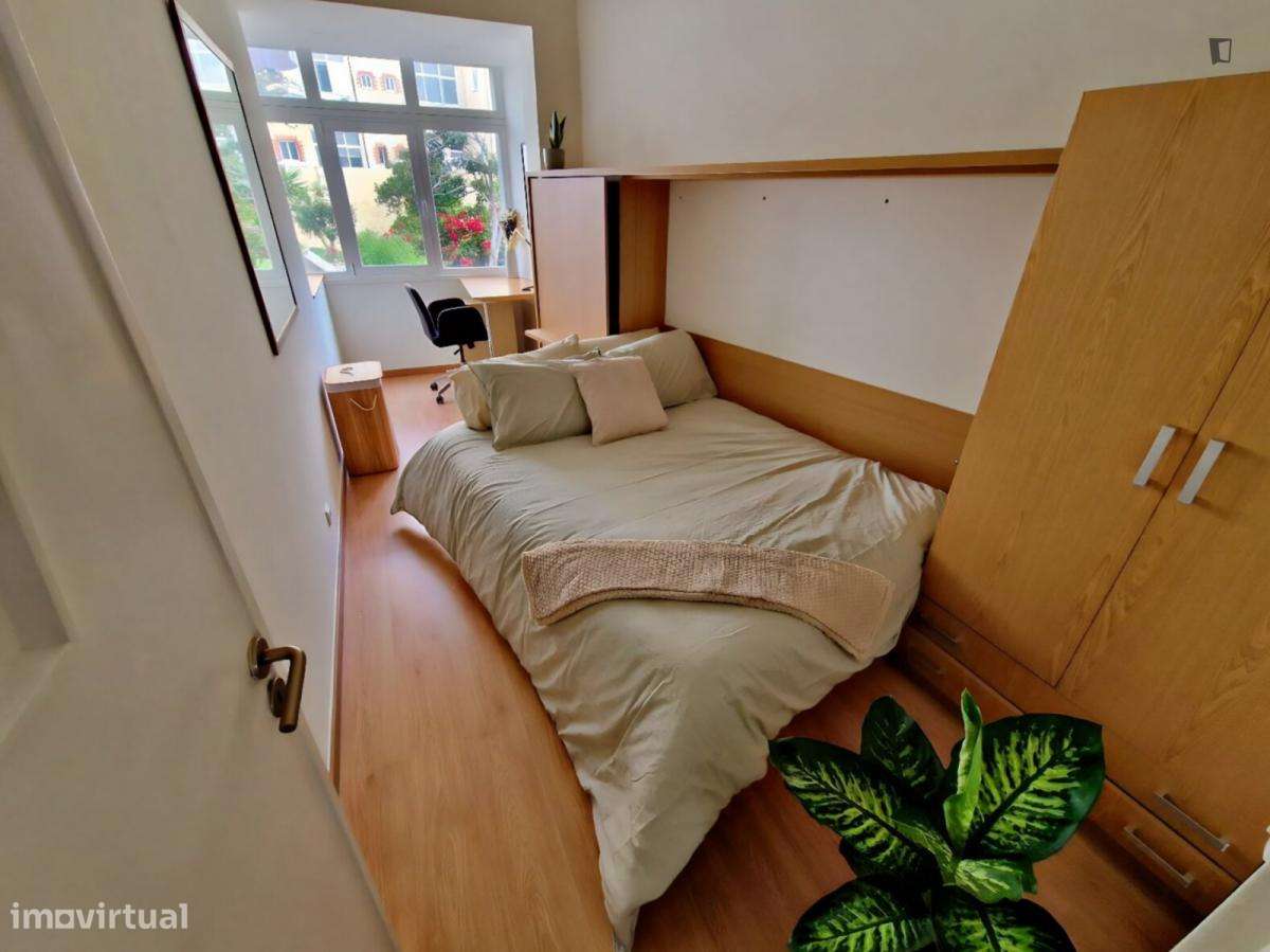 Quarto - localizado em Santa Apolónia Lisbon - Grande imagem: 2/10