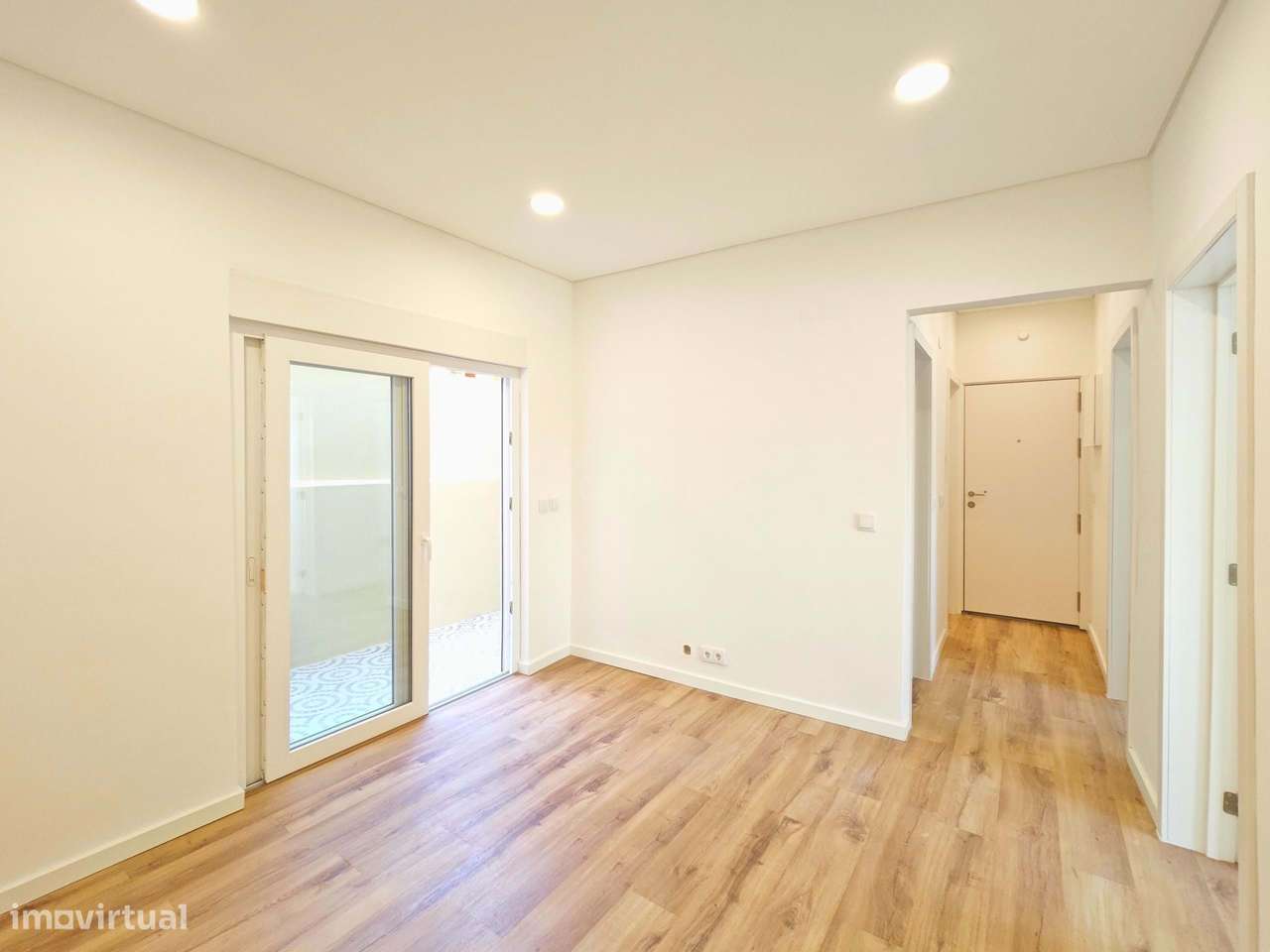 Apartamento com terraço perto da estação - Grande imagem: 5/25