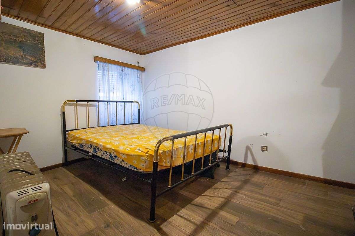 Moradia T2 para venda-8