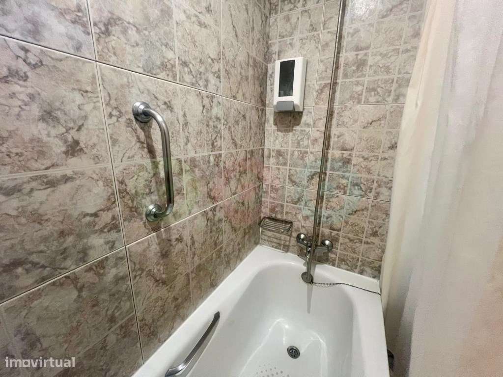 Apartamento T1 em Complexo Turístico 4 - Albufeira-17