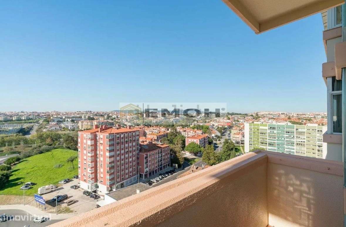 Apartamento T3 à venda na Quinta do Marquês-29