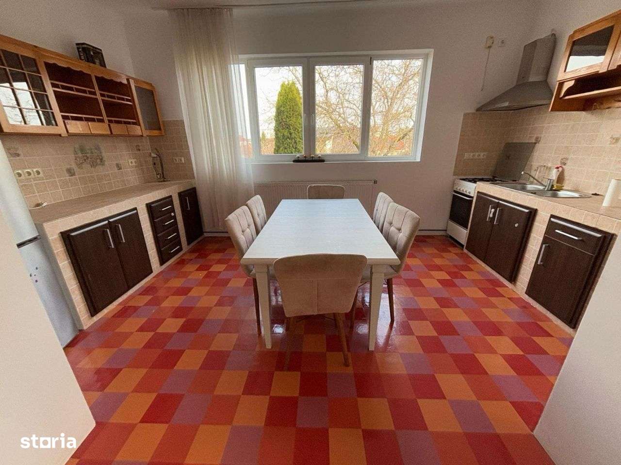 Chirie apartament in asociatie 4 camere 135 mp Titulescu - Imagine principală: 1/12