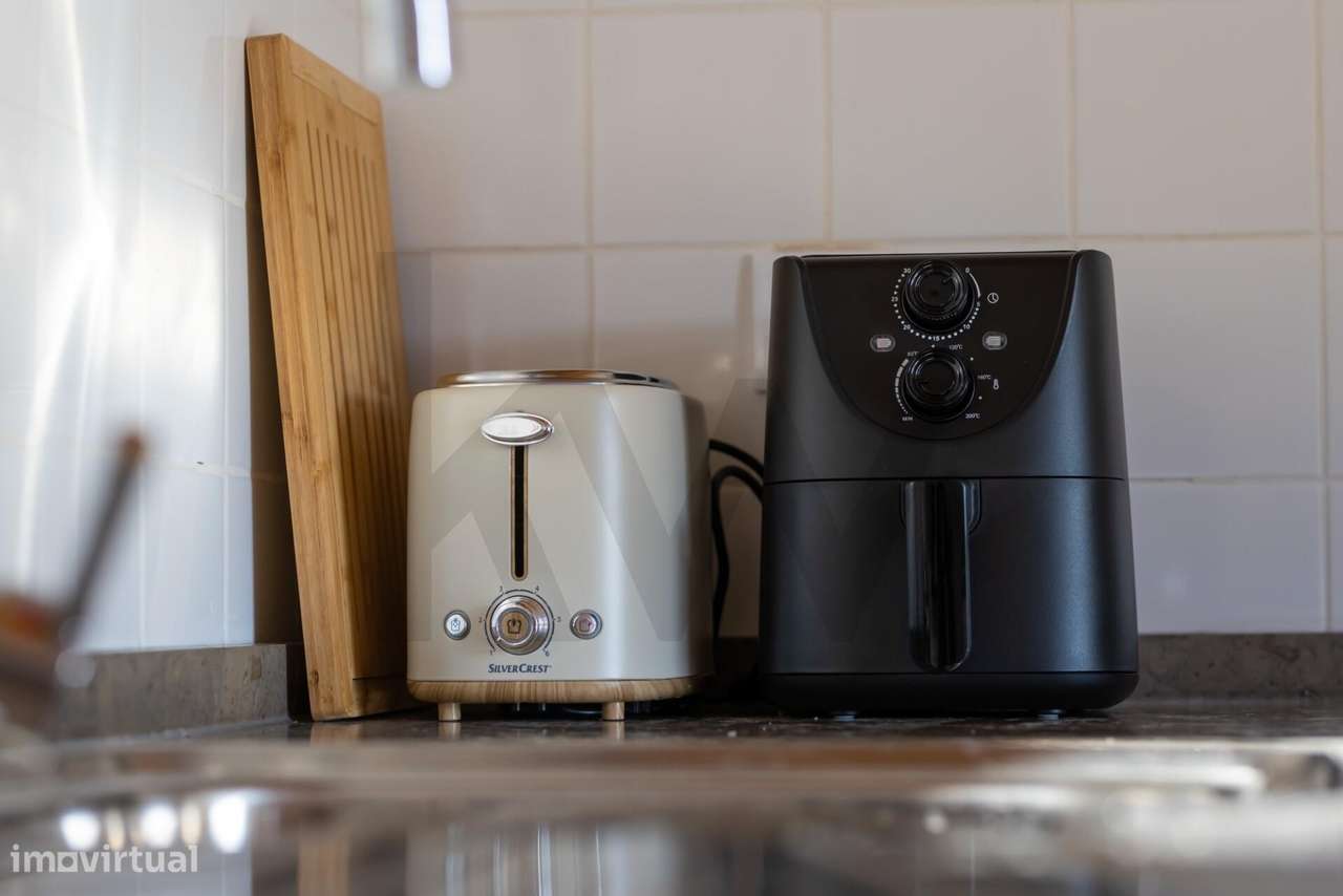 Moradia T-0 com piscina, estacionamento, Condomínio Casas Sopé da Serr-16