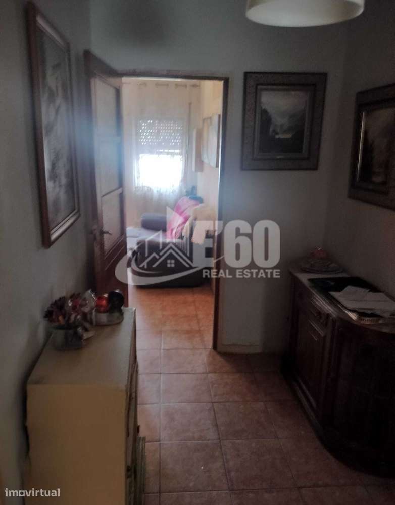 APARTAMENTO T1+1 NO CENTRO OLIVEIRA DO DOURO-6